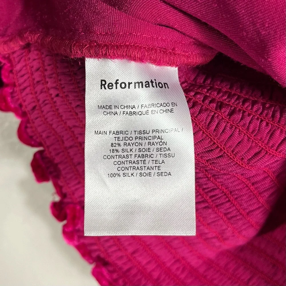 NWT Reformation Luka Velvet Top Rhubarb Red Size 0 Short Puff Sleeves Smocked